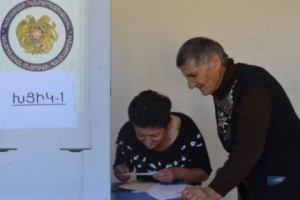 Կոռնիձորում բնակիչները չեն խուսափում «տնավարի» քվեարկել