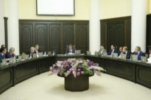 Armenian Prime Minister Issues Directives: One Deals with Nepotism in School Hiring