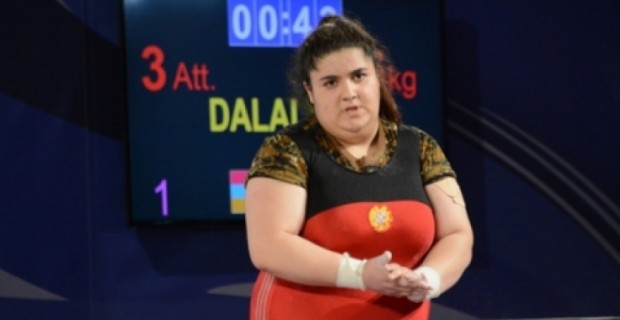 Арпине Далалян завоевала бронзовую медаль юношеского ЧМ по тяжелой атлетике