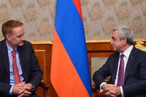 Президент Серж Саргсян принял заместителя помощника министра обороны США Майкла 
Карпентера
