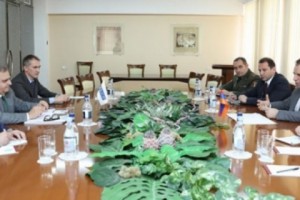 Armenian Defense Minister Welcomes OSCE Support to Fight Corruption in Army