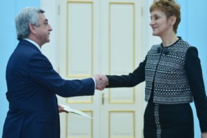 Президент принял верительные грамоты посла Болгарии в Армении