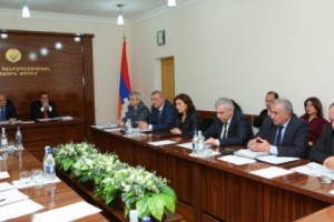 Կայացել է ԼՂՀ ԱԺ պետական-իրավական հարցերի ու  ֆինանսաբյուջետային և տնտեսական կառավարման հարցերի մշտական հանձնաժողովների համատեղ նիստը