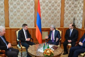 Президент Серж Саргсян принял исполнительного директора компании FLSmidth Томаса 
Шульца
