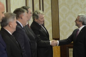 Sargsyan Meets with Russian Duma Delegation