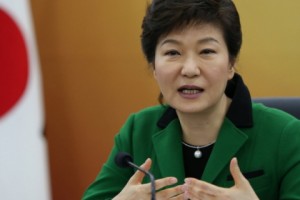 South Korea: Special Prosecutors Slap President's Confidante with Fresh Charges
