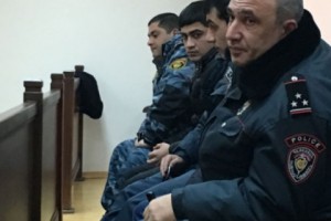 Սարի թաղում տուժած ոստիկանների ցուցմունքներում հակասություններ կային
