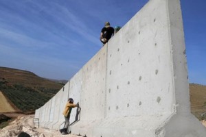 Թուրքական մեծ պատ Հայաստանի սահմանի՞ն, թե՞ 2 մլրդ դոլար յուրացնելու հնարավորություն
