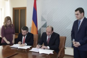 Սուրեն Կարայանը և «Կապիտալ Լոկուս» ընկերության նախագահ Ավթանդիլ Գոգոլին փոխըմբռնման հուշագիր են ստորագրել