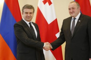 Возглавляемую Премьер-министром Кареном Карапетяном делегацию принял Президент 
Грузии Гиорги Маргвелашвили
