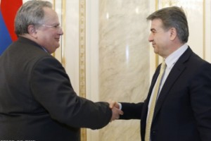 Karen Karapetyan: “Armenia interested in intensification of cooperation with Greece”
