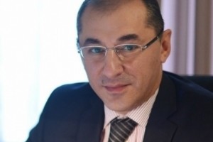 Վարդան Արամյանը՝ նախընտրական ծրագրերի մասին. անիրատեսական են, 
հակասական