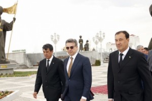Завершился официальный визит Премьер-министра РА Карена Карапетяна в Туркменистан