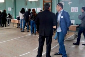 Ներկայանում են որպես ԿԸՀ-ի կողմից չհավատարմագրված լրատվամիջոցի լրագրողներ