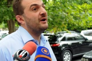 «Սառը զենքի բարեխիղճ սխալմունք է առաջացրել բանալիների խուրձը». ոստիկանության 
պարզաբանումը