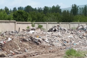 Hetq Article Gets Results: Garbage Removed from Dzoraghbyur Roadway