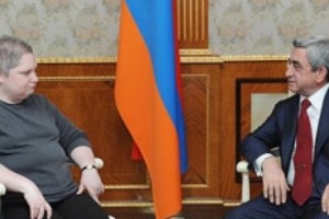 Նախագահ Սարգսյանն ընդունել է Թինա Քեյդենաուին
