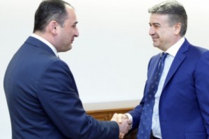 Armenian PM, Georgian Deputy PM, Meet in Dilijan