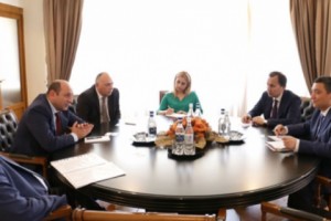 Սուրեն Կարայանը Տաջիկստանի գործընկերոջ հետ քննարկել է հայ-տաջիկական առևտրատնտեսական կապերը