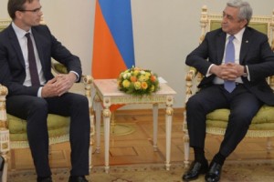Սերժ Սարգսյանն ընդունել է Էստոնիայի ԱԳ նախարարին