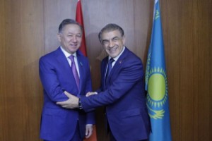 Արա Բաբլոյանը հանդիպել է Ղազախստանի Մաջիլիսի նախագահին