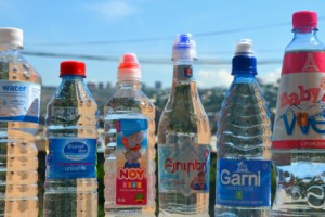 Caveat Emptor: Hetq Tests 6 Bottled Water Brands, Some Targeted to Children; Only 2 Meet Health Standards