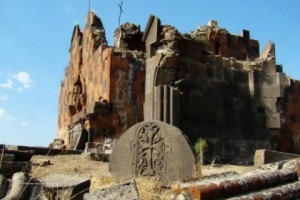 Գառնիի զբոսաշրջային երթուղուց դուրս է մղվել Հայաստանի ոսկե միջնադարը
