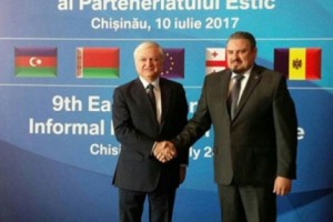 Statement by Minister Nalbandian at the Informal Ministerial Meeting of Eastern Partnership in 
Chisinau