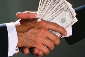 Քրեական գործ` դատավորների կողմից խոշոր չափերով կաշառք ստանալու և կաշառքի միջնորդության դեպքերի առթիվ
