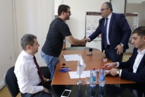 Հայաստանի արտահանման ապահովագրական գործակալությունը կնքել է արտահանման 
ապահովագրության վկայագիրը Քյուբ ընկերության հետ
