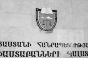 Փաստաբանների պալատի խորհուրդը 3 փաստաբանի վերաբերյալ որոշում է կայացրել