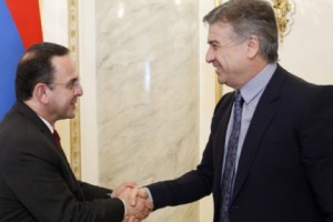 Կարեն Կարապետյանն ընդունել է Լիբանանի զբոսաշրջության նախարար Աւետիս 
Կիտանեանին