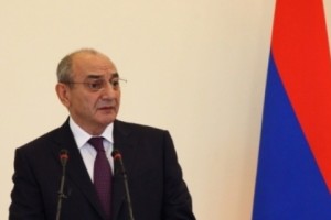 Հրամանագրեր` Արցախի կառավարության կառուցվածքի եւ կազմի մասին