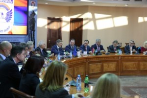 Վիգեն Սարգսյանն ընդունել է Եվրամիության ներկայացուցիչներին