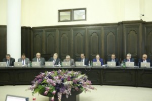 Կառավարությունն առաջարկում է «Պետական նպաստների», «Հանրաքվեի մասին», 
«ԴԱՀԿ»-ի մասին և այլ օրենքներում փոփոխություններ կատարել