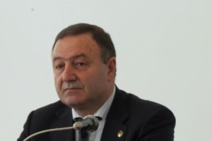Անահիտ Բախշյան․ «Արմավիրի մարզպետը  ոտնահարում է Սահմանադրության պահանջն ու  չի գործում բնակիչների շահերից ելնելով»