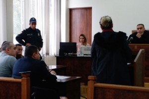 «1000 դոլար թող բերի, կանեմ». կաշառքի գործով փաստաբանը դատավոր Իշխան 
Բարսեղյանի 
դեմ ցուցմունք տվեց