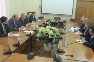 Աշոտ Մանուկյանն ընդունել է Հայաստանում Միացյալ Թագավորության վարչապետի՝ առևտրի և ներդրումների հարցերով ներկայացուցչին