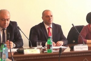 Վանաձորի փոխքաղաքապետը պարզաբանում է, թե ինչու է որոշել համագործակցել ՀՀԿ-ի 
հետ