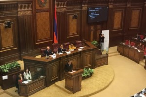 Ваче Габриелян: “Соглашение РА-ЕС укладывается в логику “и – и”

