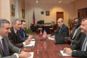 GMOs in Armenia; Agriculture Minister, U.S. Ambassador Discuss 'Public Right to Know' Issue