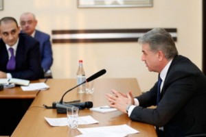 Կարեն Կարապետյանն այցելել է ՊԵԿ. «Բիզնես իրականացնելու առումով Հայաստանը պետք է 
դարձնենք մաքսիմալ օրինակելի, նախանձելի երկիր»