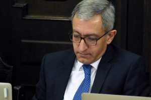 Armenian Energy Minister Tenders Resignation