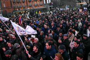 Saying No to Inflation: Hundreds March in Yerevan
