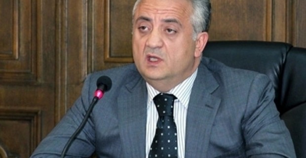 ԿԲ նախագահը վստահեցնում է՝ մեզ մոտ միջին աշխատավարձն ու կենսաթոշակն ավելի 
բարձր են, քան հարևան երկրներում (տեսանյութ)
