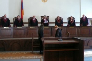 Конституционный суд РА удовлетворил иск общественной организации “Журналисты-
расследователи” 
