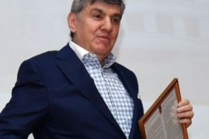 Ара Абрамян злоупотребляет именем президента России для совершения противозаконных 
действий