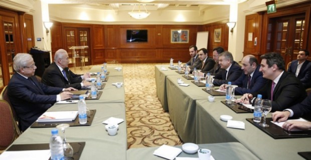 Կարեն Կարապետյանը Լիբանանի գործարարների հետ քննարկել է ներդրումային ծրագրերի 
հեռանկարները