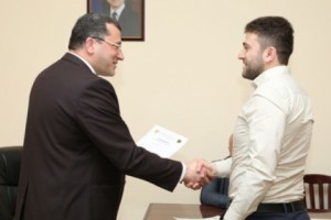 ՊԵԿ-ը հավաստագիր է հանձնել բիզնեսի 11 ներկայացուցչի
