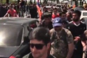 Yerevan: Protesters Reach Isakov Street